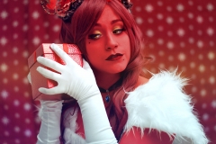 Selfportrait 03 - Ruby of the Sea cosplay - Santa Outfit - Critical Role cosplay - UriellActaea